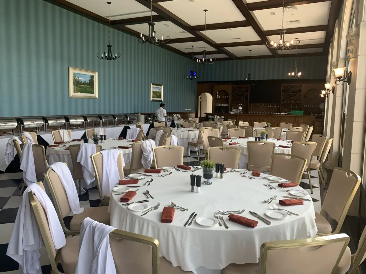 Yas Links Golf Club — Aldar, Abu Dhabi